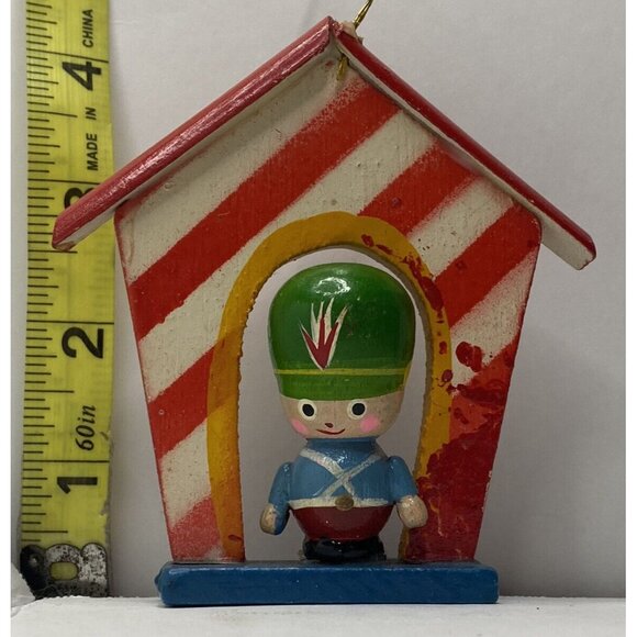 Vintage 1976 wood toy soldier Christmas ornament Taiwan Distressed Hand Painted - Picture 4 of 6
